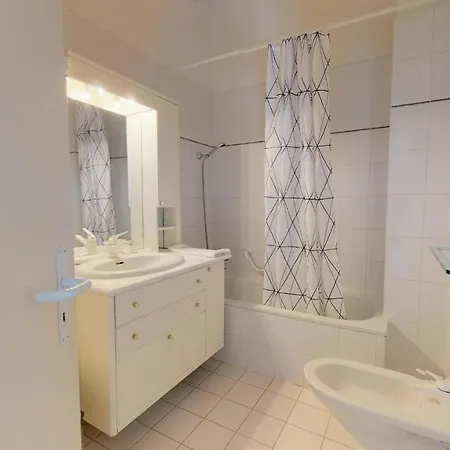 Polaschin D7 Apartment *
